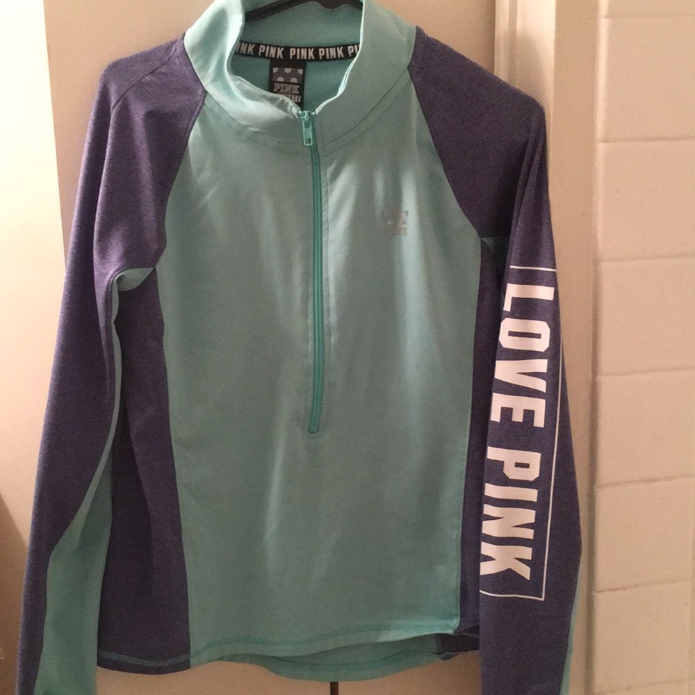 Love pink pullover